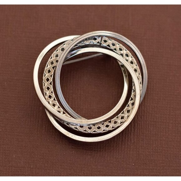 Vintage Serpent Elegance Silver Tone Multi Rings Spiral Brooch - U19 - Picture 1 of 2